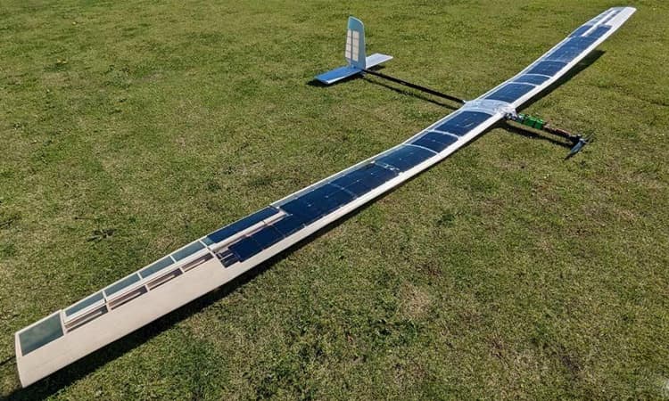 アフリカの宙（そら）に描いたイノベーションのメインイメージ