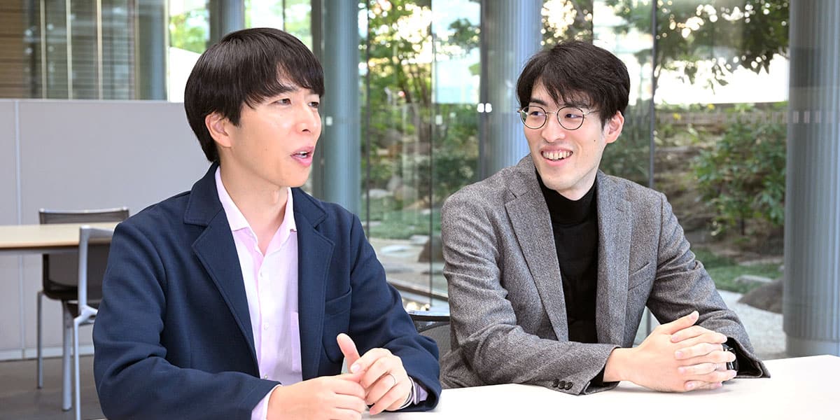 事務局メンバー同社新規事業推進1部シニアエンジニアの伊藤貴紀氏、技術管理部の渡邉太一氏
